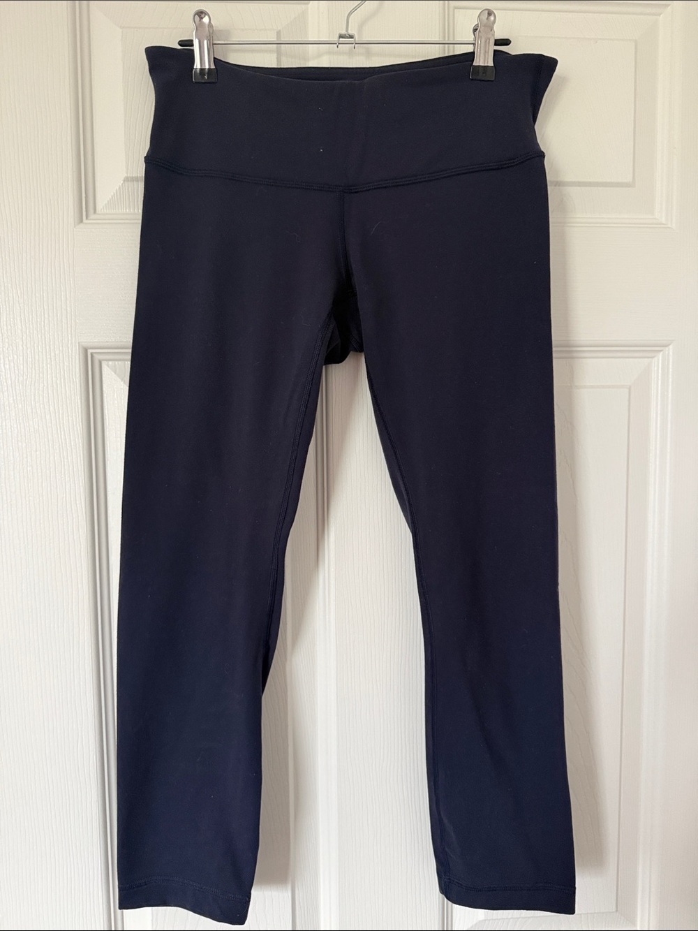 Dark navy blue lululemon leggings